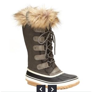 JBU Snow Boots Womens 8 Ella Taupe Lace Up Waterproof Faux Fur Lined Mid Calf